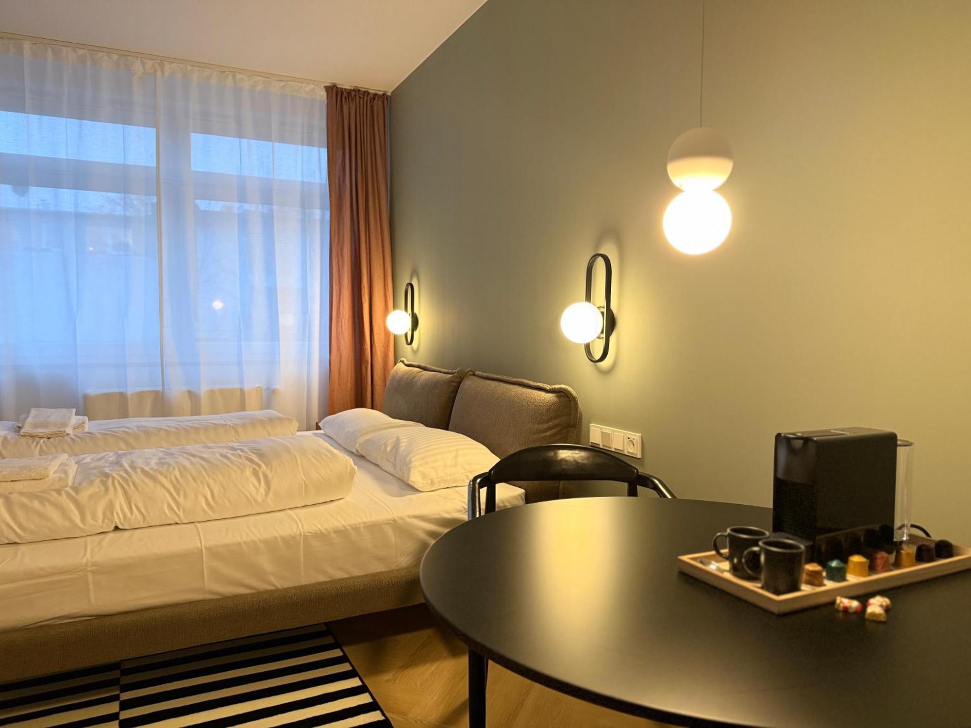 Stayzz By Homyzz - Modern Studios Alsterdorf -Winterhude- Stadtpark ハンブルク エクステリア 写真