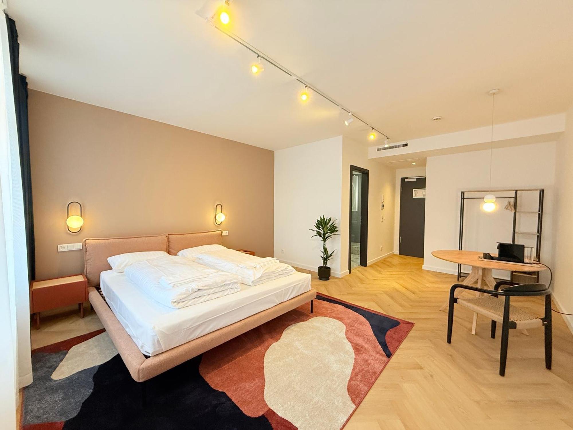 Stayzz By Homyzz - Modern Studios Alsterdorf -Winterhude- Stadtpark ハンブルク エクステリア 写真