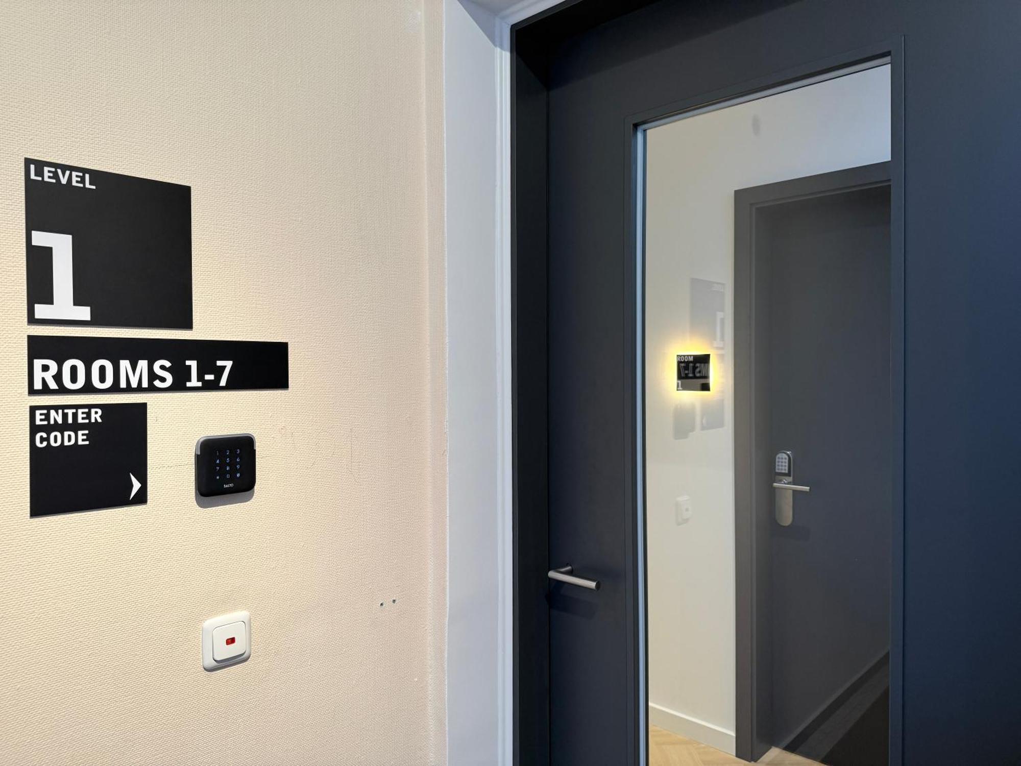 Stayzz By Homyzz - Modern Studios Alsterdorf -Winterhude- Stadtpark ハンブルク エクステリア 写真